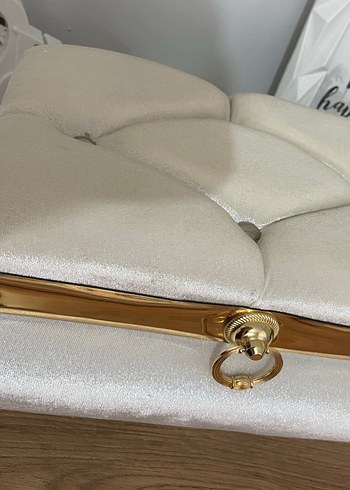 Düğmeli Beyaz süet takı sandıgı - Görsel 7