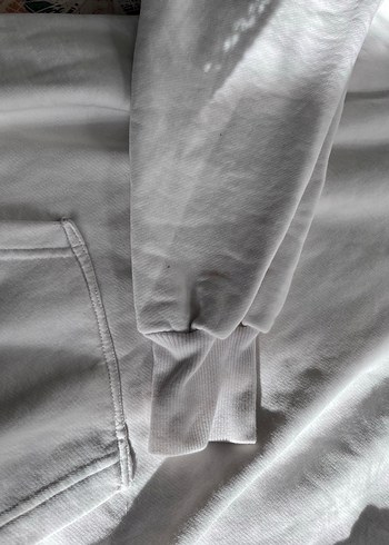 Kadın Beyaz Kapüşonlu  Sweatshirt - Görsel 3