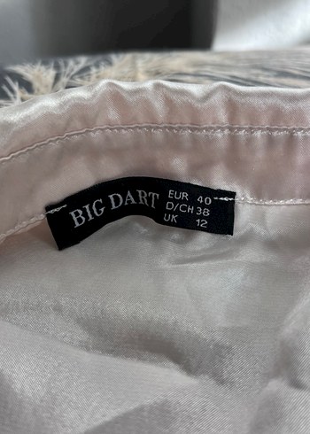 Düğmeli Beyaz Saten Gömlek - Görsel 4