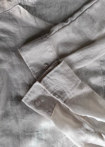 Beyaz Kapüşonlu Rahat Kesim Ceketi - Görsel 2