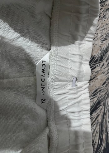 Beyaz Rahat Kesim Kadın Eşofman - Görsel 4