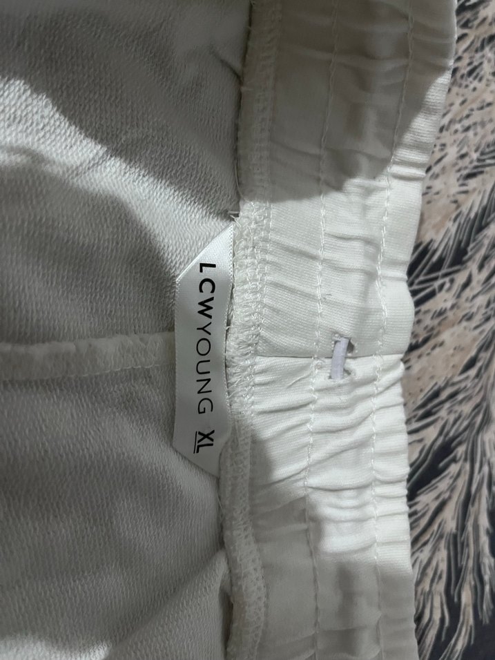 Beyaz Rahat Kesim Kadın Eşofman - Görsel 3