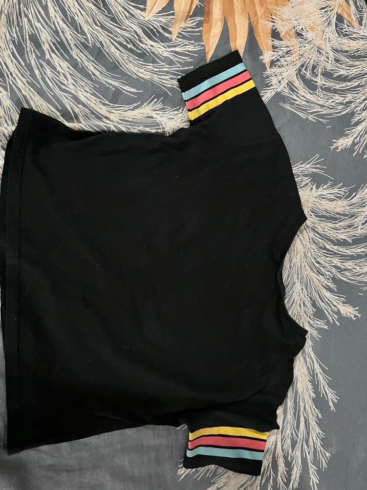 Kız Çocuk Siyah Renkli Baskılı Tişört - Görsel 3