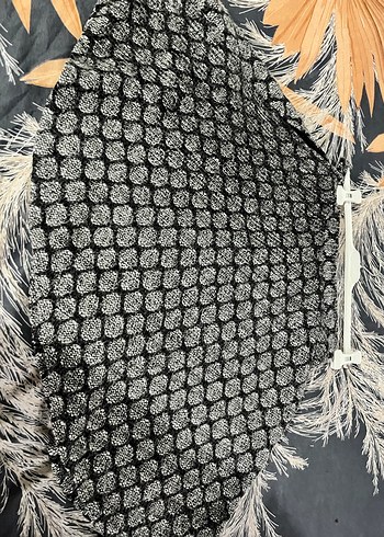 Gri Tüylü Bohem Kadın Atkı - Görsel 3