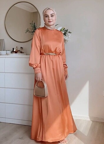 Trendyol & Milla Trendyol Modest ve ünlü fenomen elbisesi