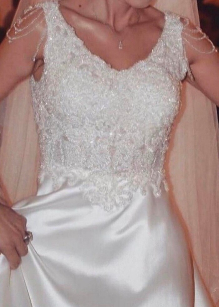 Sade gelinlik  - Görsel 3