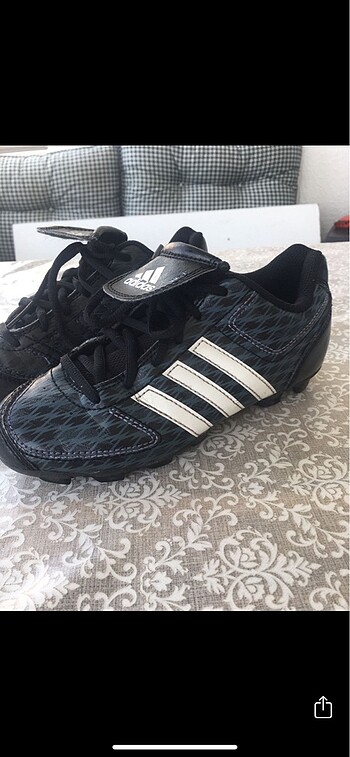 33 Beden çeşitli Renk Adidas krampon