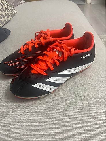 35 Beden Adidas predatör krampon