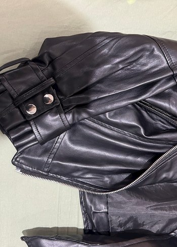 Kadın Siyah Deri Biker Ceket - Görsel 3