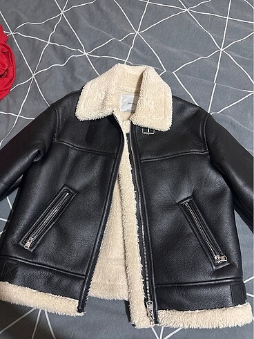 Bershka kürklü ceket