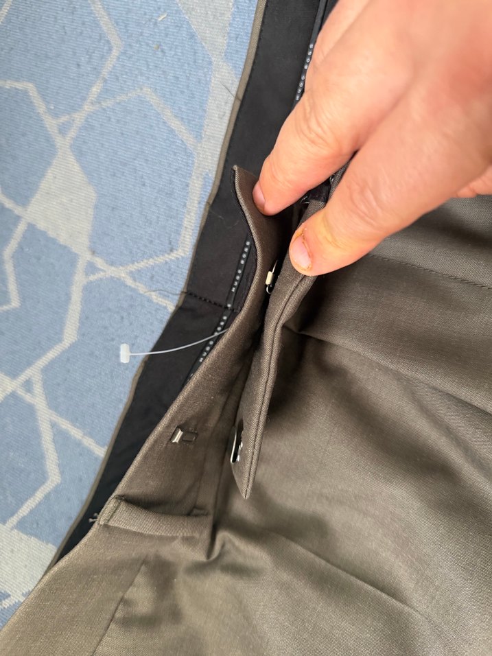 Hugo Boss Düğmeli Bej Erkek Pantolon - Görsel 4