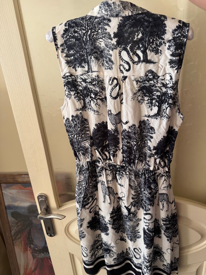 V Yaka, Baskılı Gri Uzun Kolsuz Elbise - Görsel 2