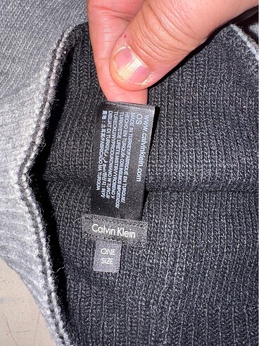  Beden Calvin Klein Bayan Bere Yünlü