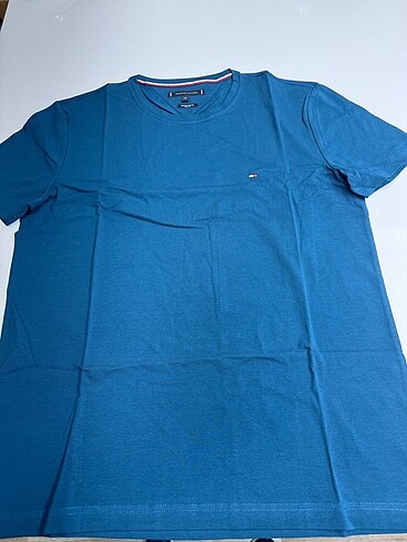 4 tane t.shirt