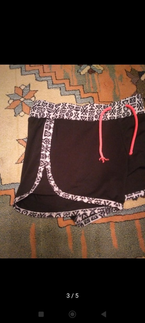 Elastik Bel Baskılı Siyah Mini Şort - Görsel 3