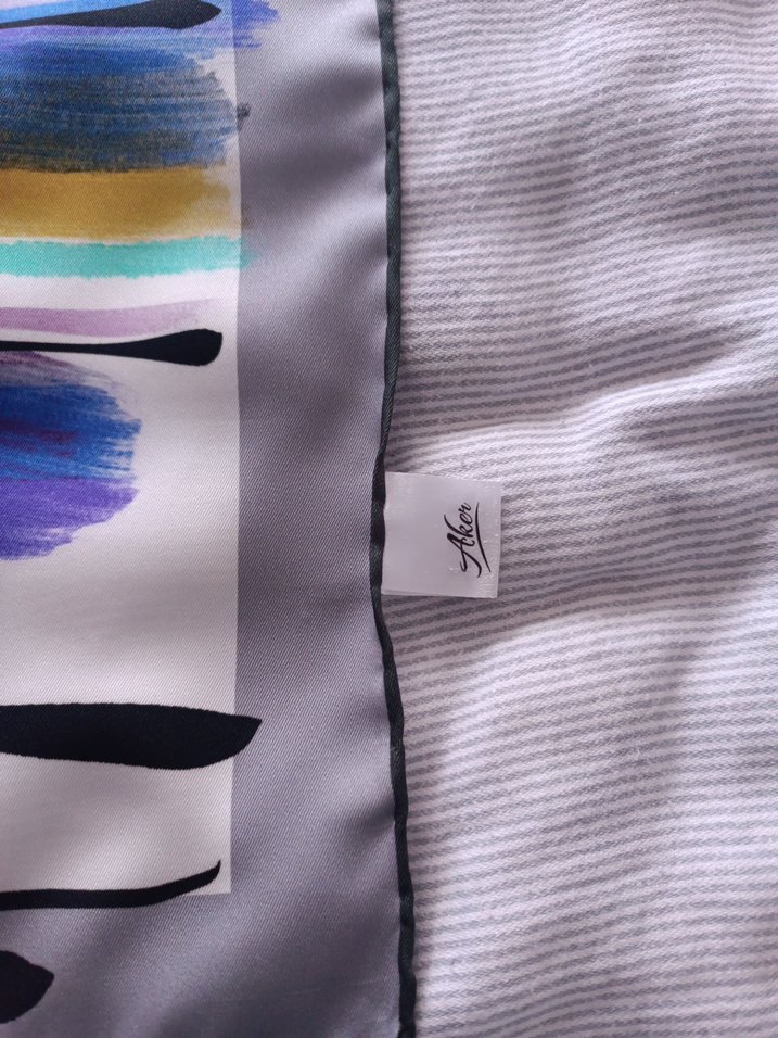 Aker İpek eşarp - Görsel 3