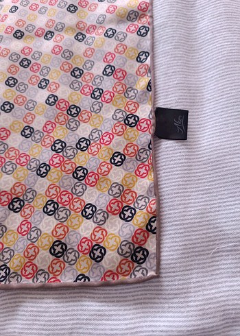 Aker İpek eşarp - Görsel 3