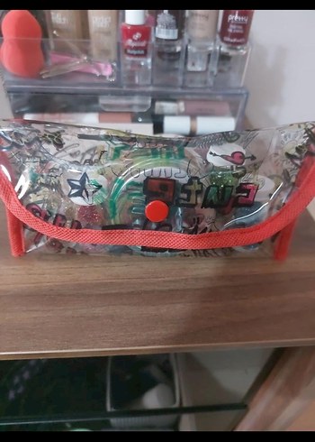 Beden Renkli Parlak Simli Tırnak Cilası Seti