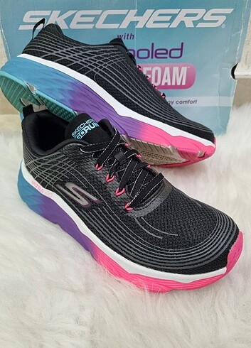 Skechers Ayakkabı 