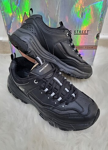 Skechers Ayakkabı 