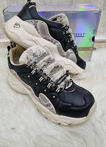 Skechers Ayakkabı 