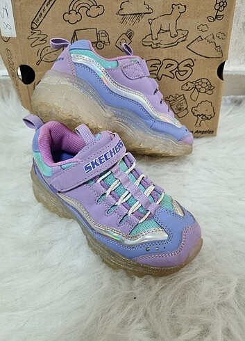 Skechers Ayakkabı 