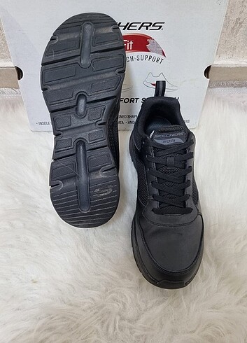 42.5 Beden siyah Renk Skechers Ayakkabı /127