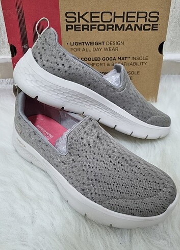 Skechers Ayakkabı 