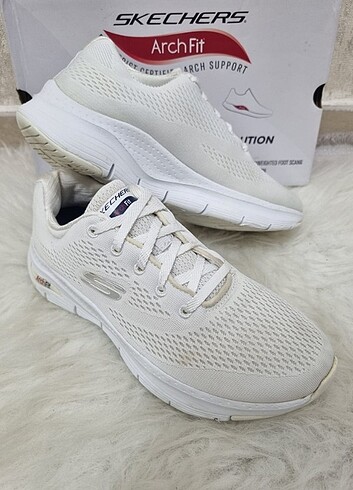 Skechers Ayakkabı 