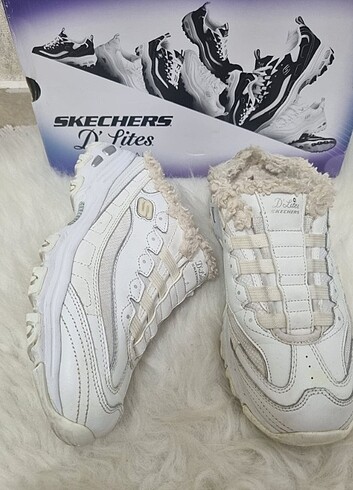 38 Beden beyaz Renk Skechers Ayakkabı 