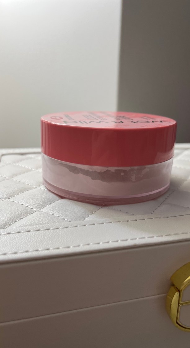 Wet n Wild Pastel Pembe Gevşek Sabitleyici Pudra - Görsel 2