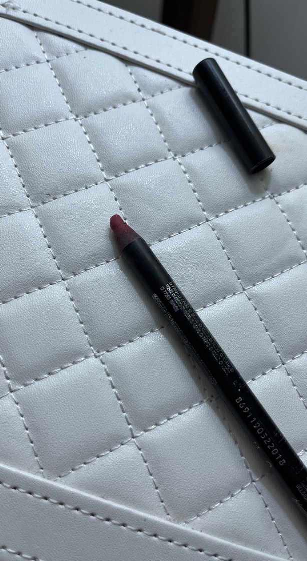 Bordo Koyu Ruj Kontürü Kalemi - Görsel 2