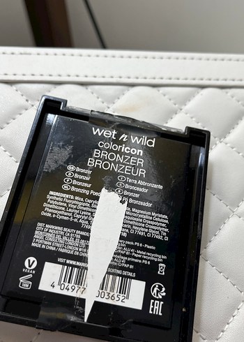 Wet n Wild Coloricon Bronzer - Ticket To Brazil - Görsel 3