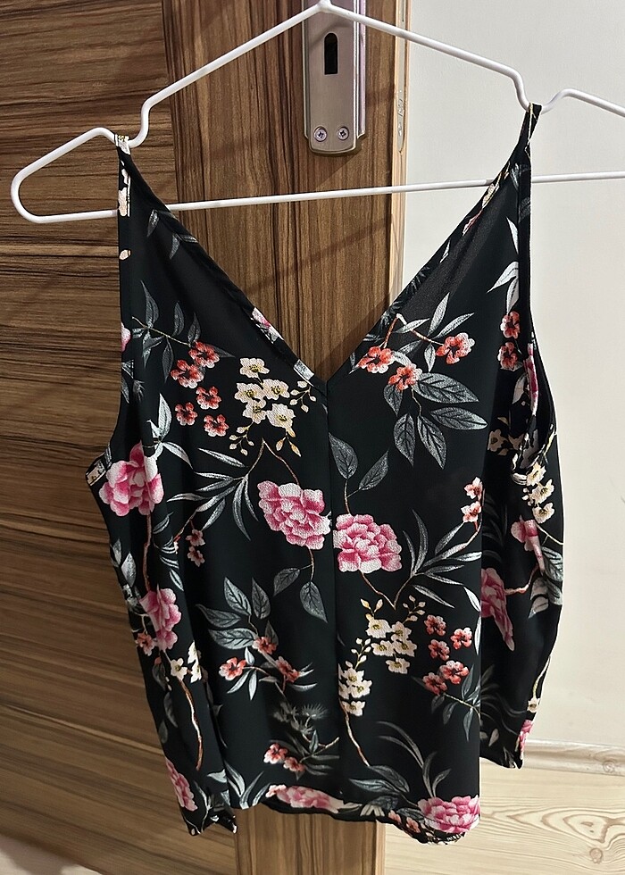 Quzu çiçek desenli bluz - Görsel 2