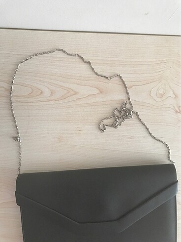 Çanta zincirli - Görsel 3