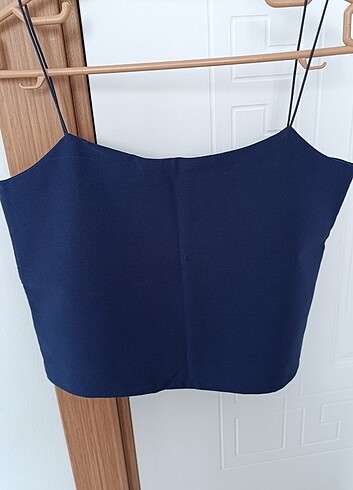 Lacivert Crop