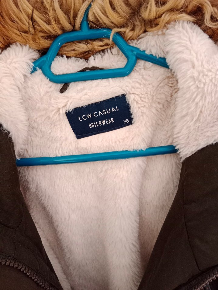 LC Waikiki haki renk Kadın Midi Boy Peluş Kürklü Kaban - Görsel 2