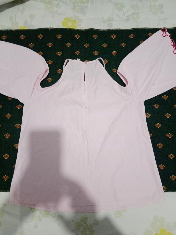 Koton Pembe Straplez Nakışlı Bluz - Görsel 4