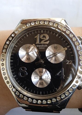 Swatch Marka Çelik Kordon Yuvarlak Kasa Taşlı Seramik Bayan Saat