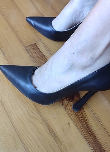 Diğer Siyah Stiletto