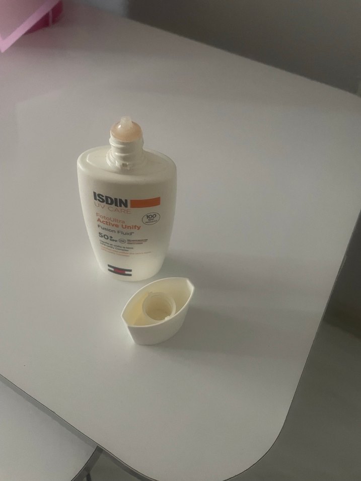ISDIN Fusion Fluid SPF 50 Güneş Koruyucu - Görsel 4