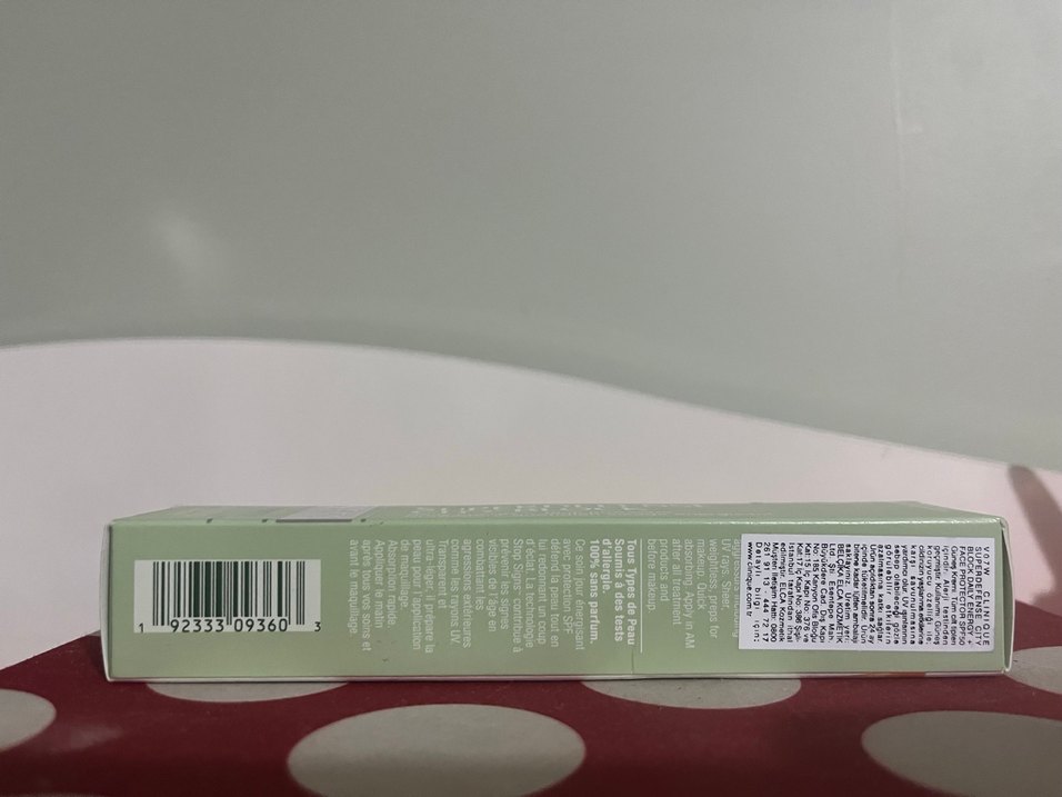 Clinique SPF50 Güneş Koruyucu 40ml - Görsel 2