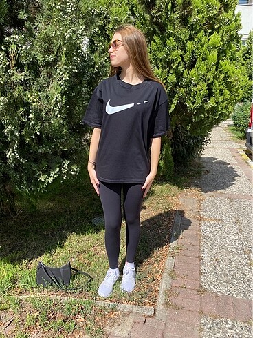 Nike M