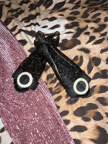 Payet dökümlü pantolon - Görsel 9