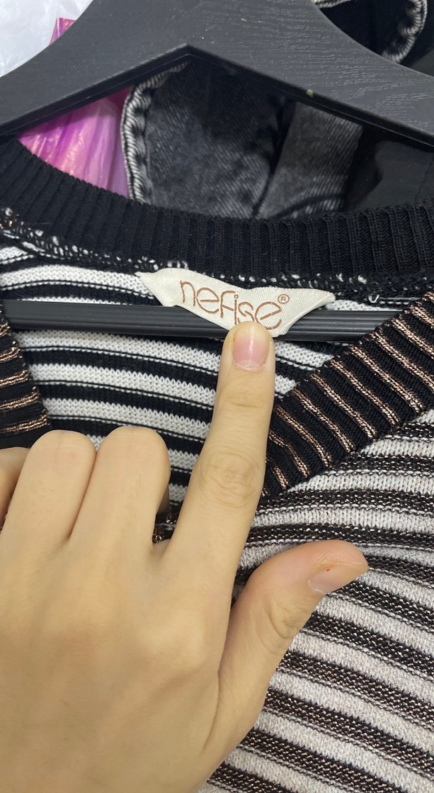 Çizgili parlak tunik tarzı - Görsel 3