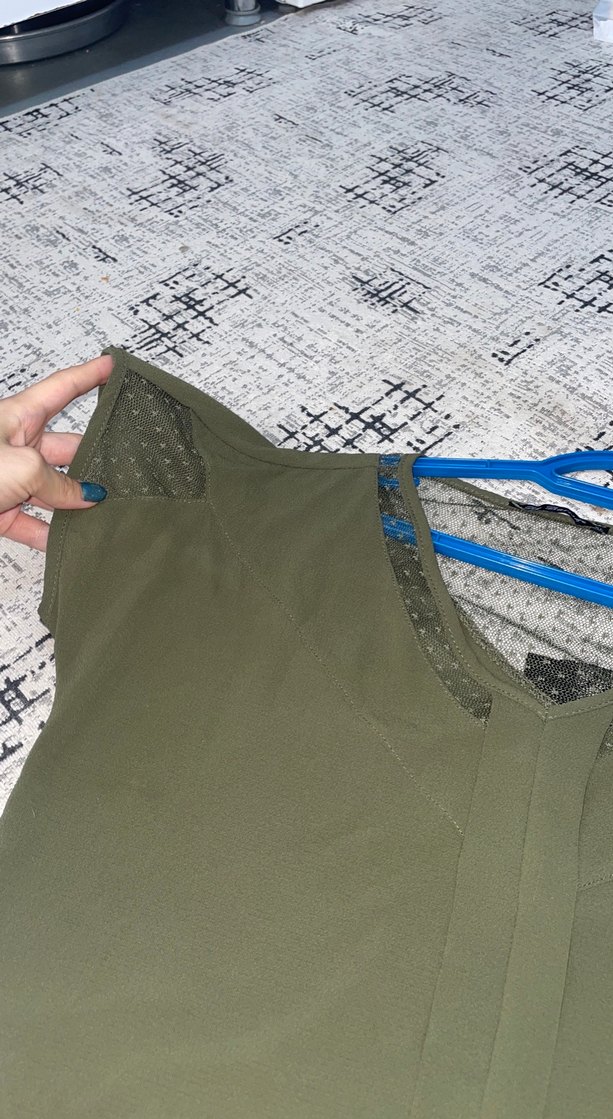 2 tane bluz yeşili 1 kere giyildi sadece - Görsel 2