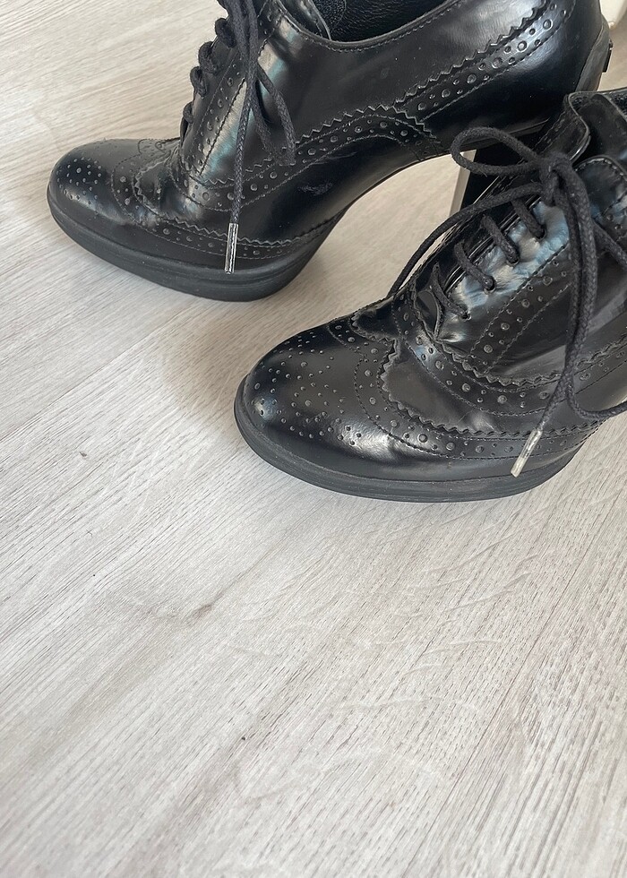 36numara kalın topuk ayakkabı - Görsel 4