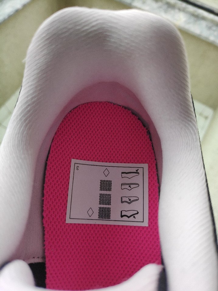 Nike Revolution 6 Koşu Ayakkabısı - Görsel 5