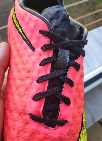 38 Beden Profesyonel Hypervenom Krampon