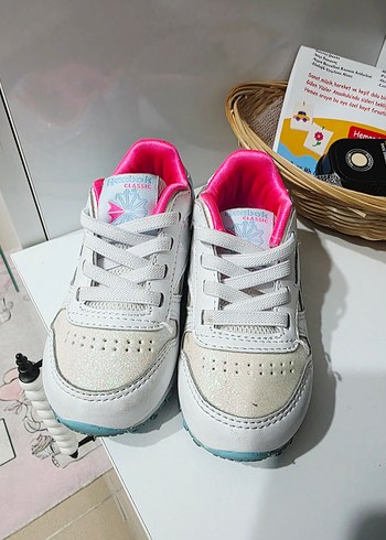 orijinal reebok bebek ayakkabısı